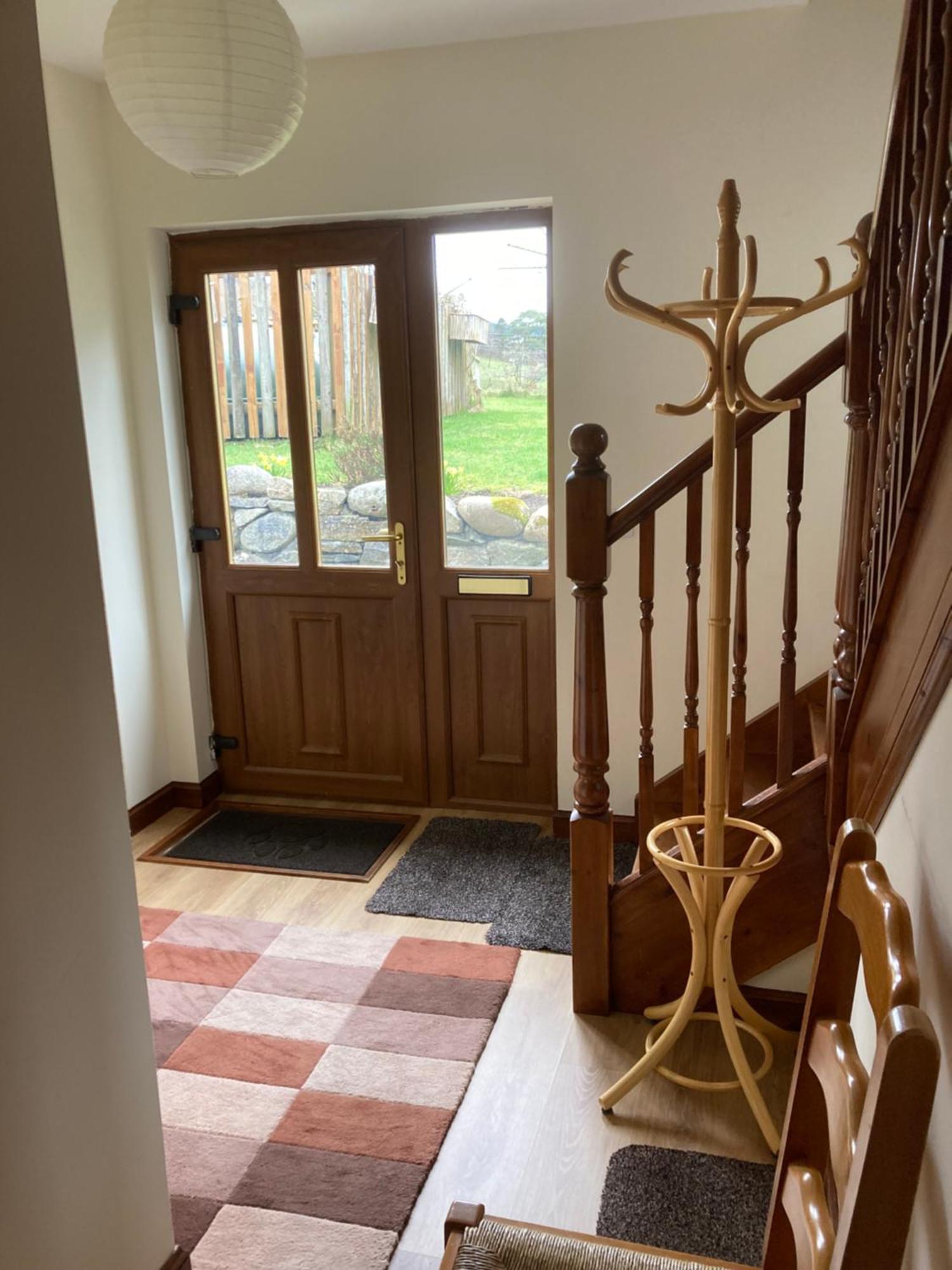 Springbank Apartment - Sleeps 4 - Pet Friendly Φορτ Γουίλιαμ Εξωτερικό φωτογραφία