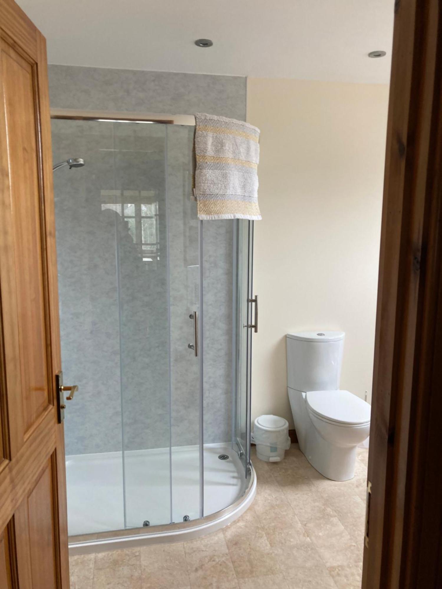 Springbank Apartment - Sleeps 4 - Pet Friendly Φορτ Γουίλιαμ Εξωτερικό φωτογραφία